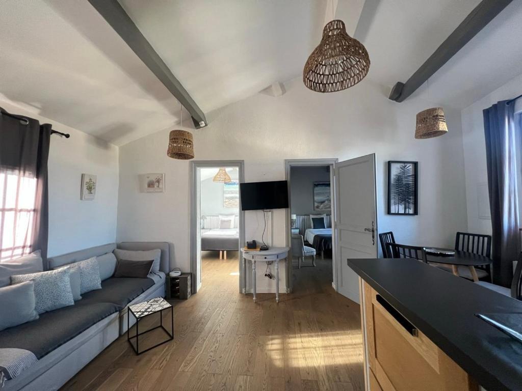 Appartement A 50 M De La Place Aux Herbes Uzès Exterior foto